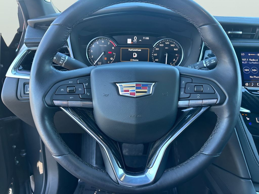 Used 2023 Cadillac XT6 Premium Luxury AWD/4WD image 24