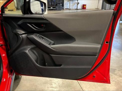 Used 2024 Subaru Crosstrek 2.0i Premium image 24