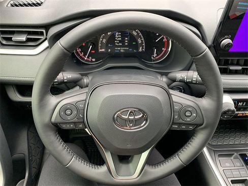 New 2025 Toyota RAV4 XLE Premium image 19