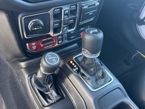 New 2026 Jeep Wrangler Unlimited Rubicon w/ Safety Group image 30