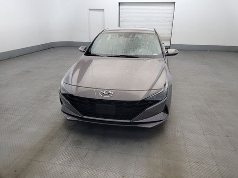 Used 2021 Hyundai Elantra SEL w/ Cargo Package FWD image 15