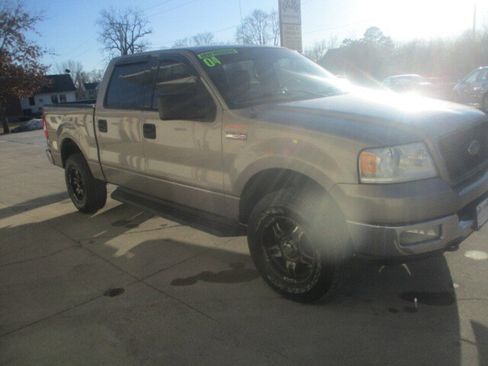 Used 2004 Ford F150 XLT image 18