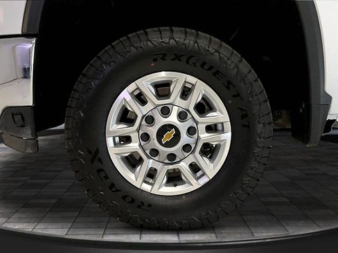 Used 2024 Chevrolet Silverado 2500 W/T w/ WT Fleet Convenience Package AWD/4WD image 34