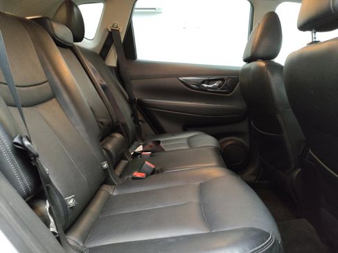 Used 2017 Nissan Rogue SL w/ SL Premium Package AWD/4WD image 19