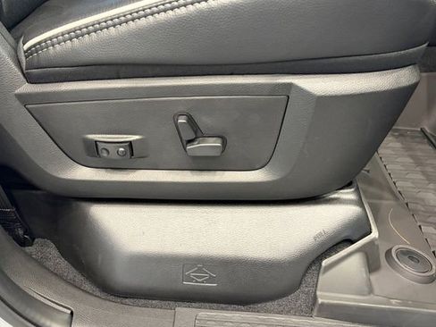 New 2026 RAM 3500 Laramie w/ Night Edition AWD/4WD image 25