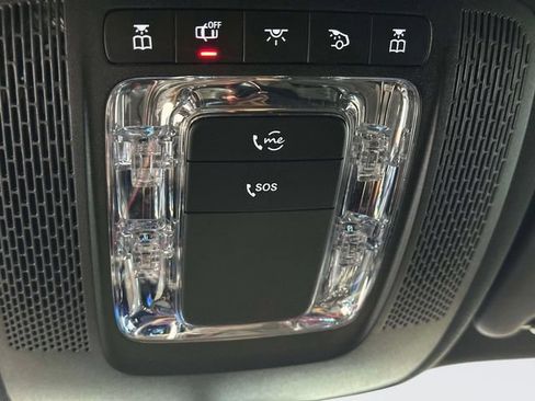 Used 2022 Mercedes-Benz GLA 250 4MATIC image 31