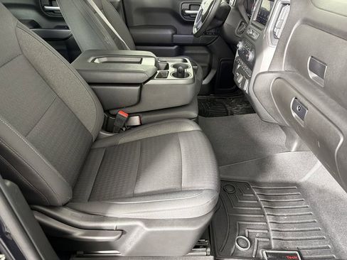 Used 2022 Chevrolet Silverado 1500 Custom image 11