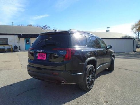 Used 2023 GMC Acadia SLT w/ Elevation Edition image 26