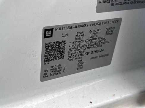 Used 2020 Chevrolet Silverado 1500 Custom w/ Custom Value Package image 22