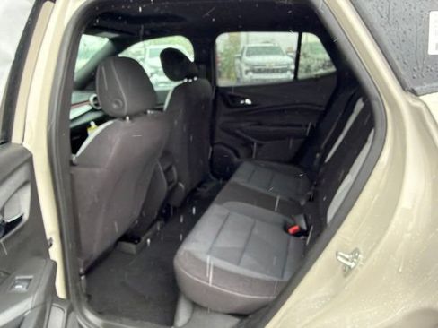 New 2026 Chevrolet Trax RS w/ Sunroof Package FWD image 14