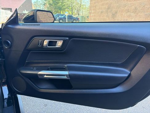 Used 2018 Ford Mustang GT w/ GT Performance Package image 22