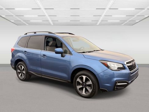 Used 2018 Subaru Forester 2.5i Limited AWD/4WD image 7