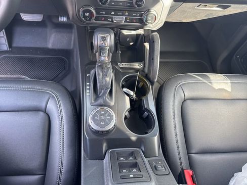 New 2025 Ford Bronco Big Bend w/ Black Diamond Package image 20