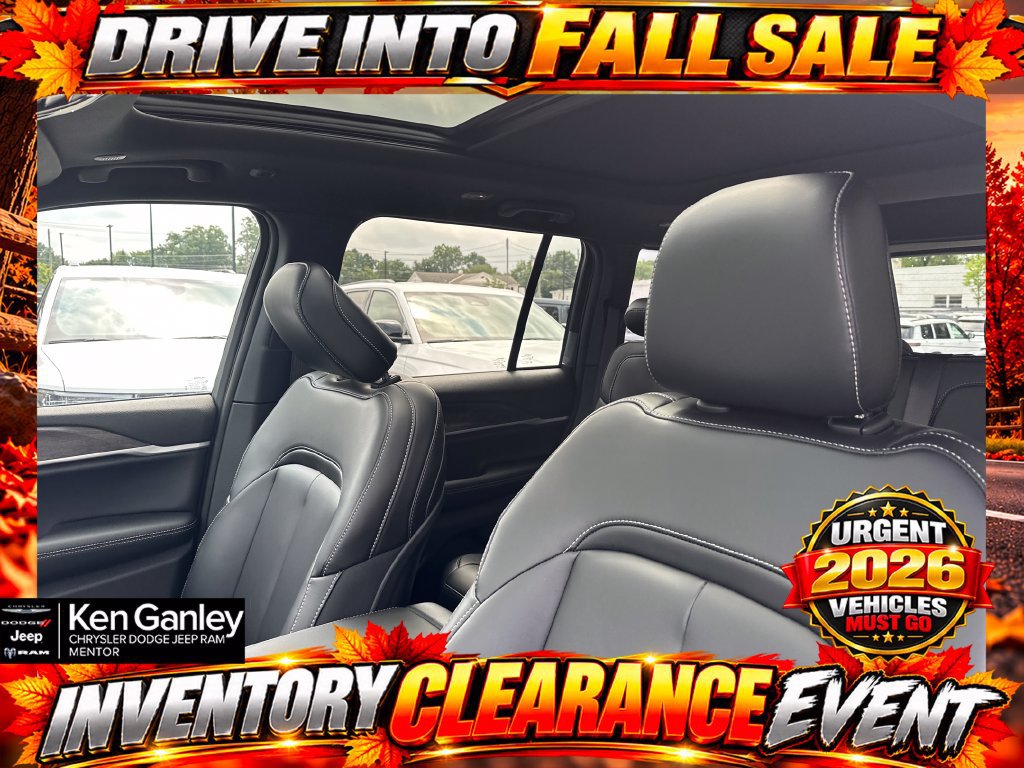 New 2026 Jeep Grand Cherokee Limited w/ Limited Altitude Package AWD/4WD image 19