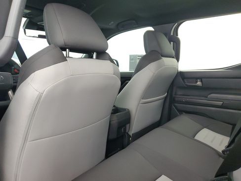 Certified 2025 Toyota Tacoma TRD Sport AWD/4WD image 11
