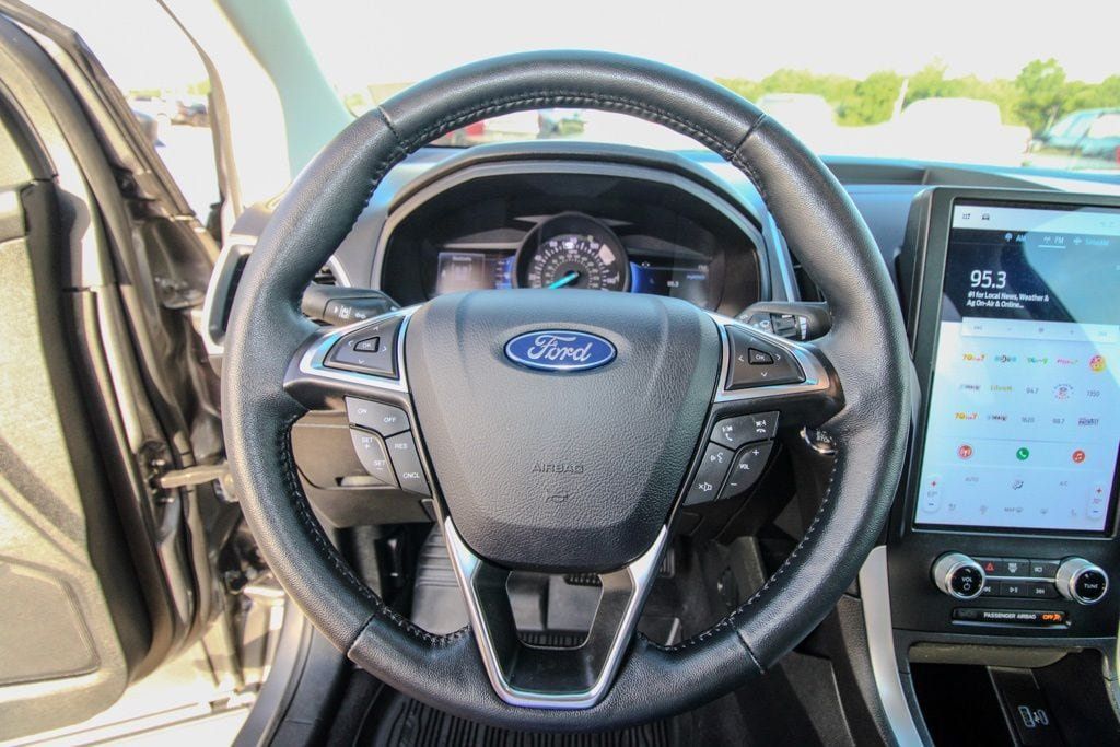 Used 2024 Ford Edge SEL w/ Convenience Package AWD/4WD image 19
