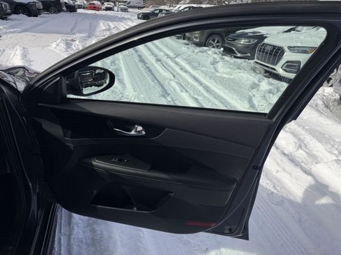 Used 2021 Kia Forte GT-Line image 23