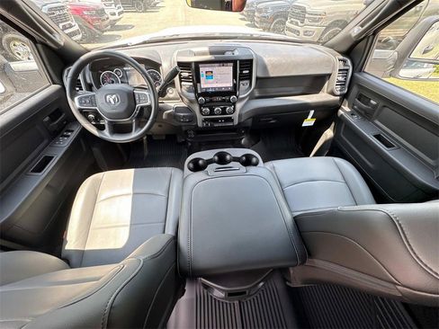 New 2025 RAM 2500 Tradesman w/ Chrome Appearance Group image 23