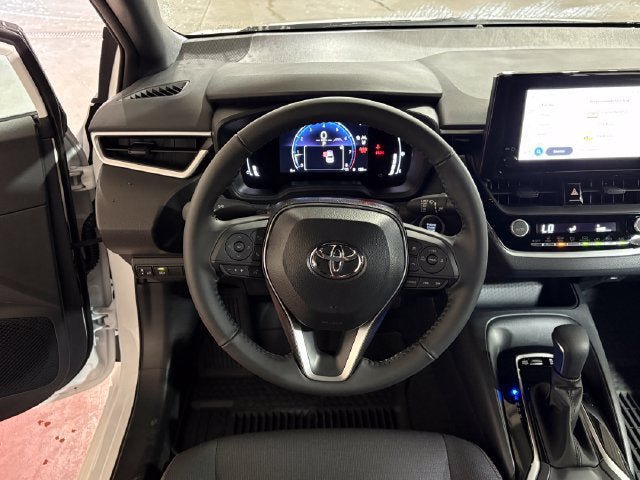 Used 2026 Toyota Corolla SE FWD image 19