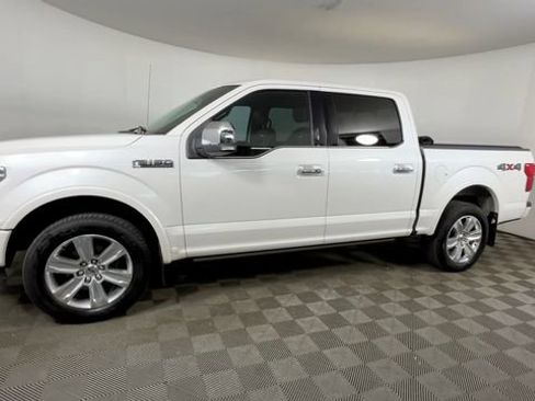Used 2019 Ford F150 Platinum w/ Equipment Group 701A Luxury AWD/4WD image 8