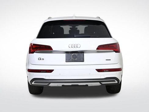 Certified 2023 Audi Q5 2.0T Premium Plus w/ Premium Plus Package image 4