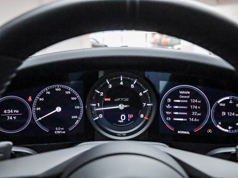 Used 2024 Porsche 911 Carrera 4 GTS image 28