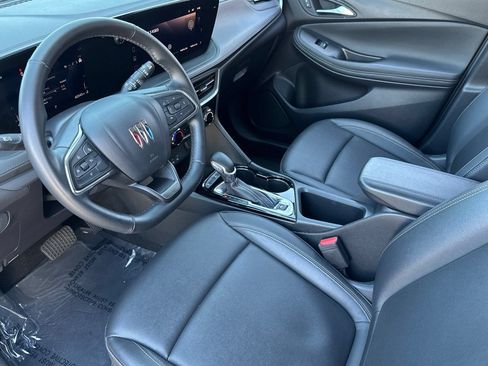 Used 2024 Buick Encore GX Sport Touring FWD image 9