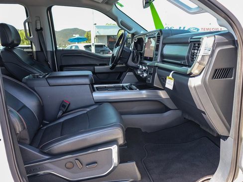 Certified 2024 Ford F250 Lariat AWD/4WD image 16