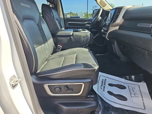 Used 2019 RAM 1500 Laramie RWD image 11