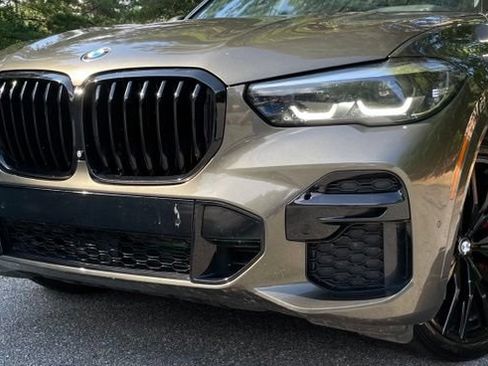 Used 2023 BMW X5 sDrive40i w/ M Sport Package RWD image 3