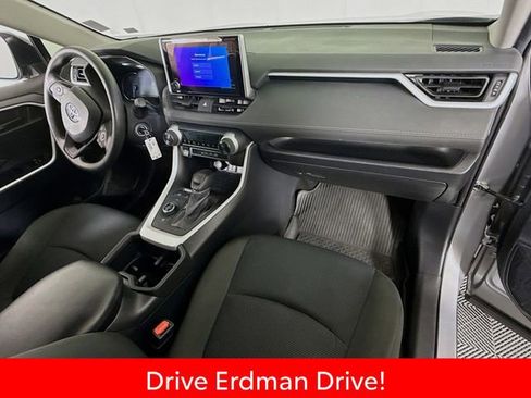 Certified 2024 Toyota RAV4 LE AWD/4WD image 25
