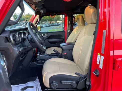 Used 2018 Jeep Wrangler Unlimited Sport S AWD/4WD image 27
