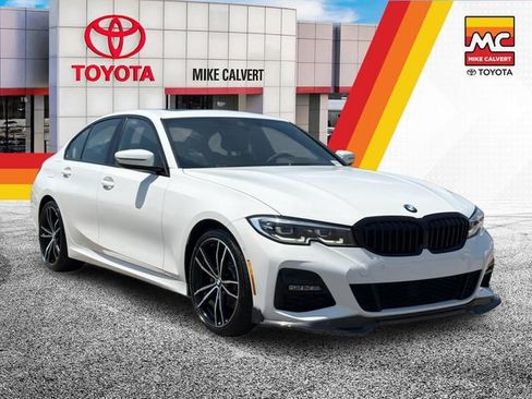 Used 2020 BMW 330i Sedan w/ M Sport Package RWD image 7
