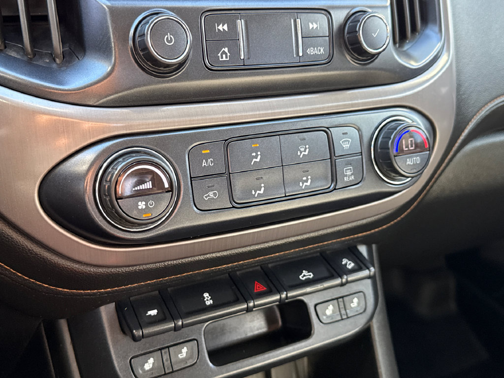 Used 2021 GMC Canyon AT4 w/ Trailering Package AWD/4WD image 25