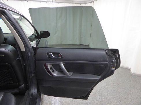 Used 2009 Subaru Outback 2.5i Limited image 29