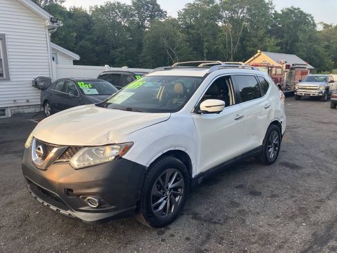 Used 2016 Nissan Rogue SL w/ SL Premium Package FWD image 3