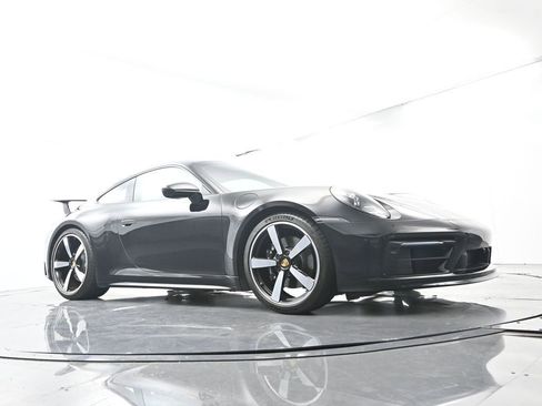 Certified 2024 Porsche 911 Carrera S RWD image 38