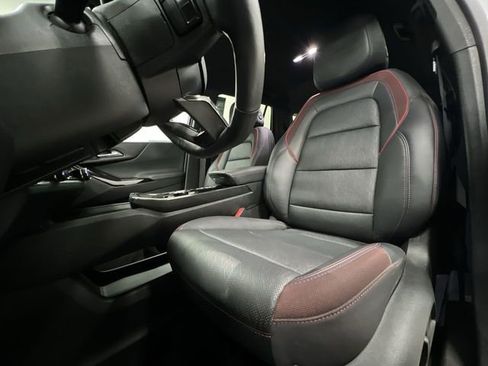 Certified 2025 Chevrolet Equinox RS w/ Safety and Technology Package AWD/4WD image 19