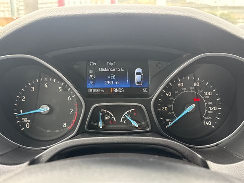 Used 2016 Ford Focus SE w/ SE Sport Package FWD image 32