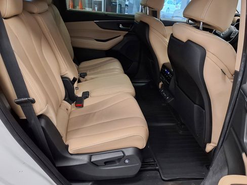 Used 2022 Acura MDX SH-AWD w/ Advance Package image 14