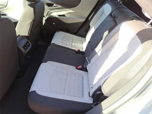 Used 2023 Chevrolet Equinox LS image 22