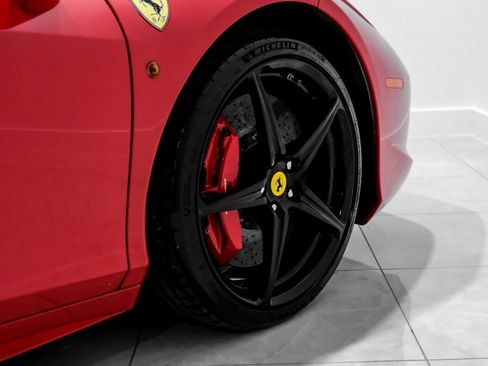 Used 2012 Ferrari 458 Italia Coupe image 46