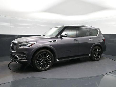 Used 2023 INFINITI QX80 Sensory w/ Cargo Package AWD/4WD image 3