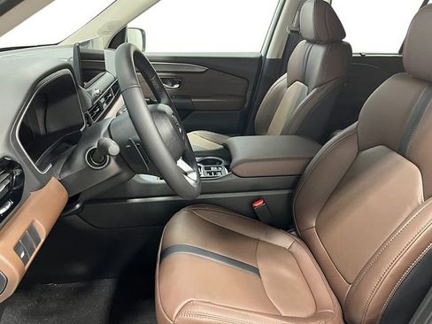 New 2026 Honda Pilot Touring image 16