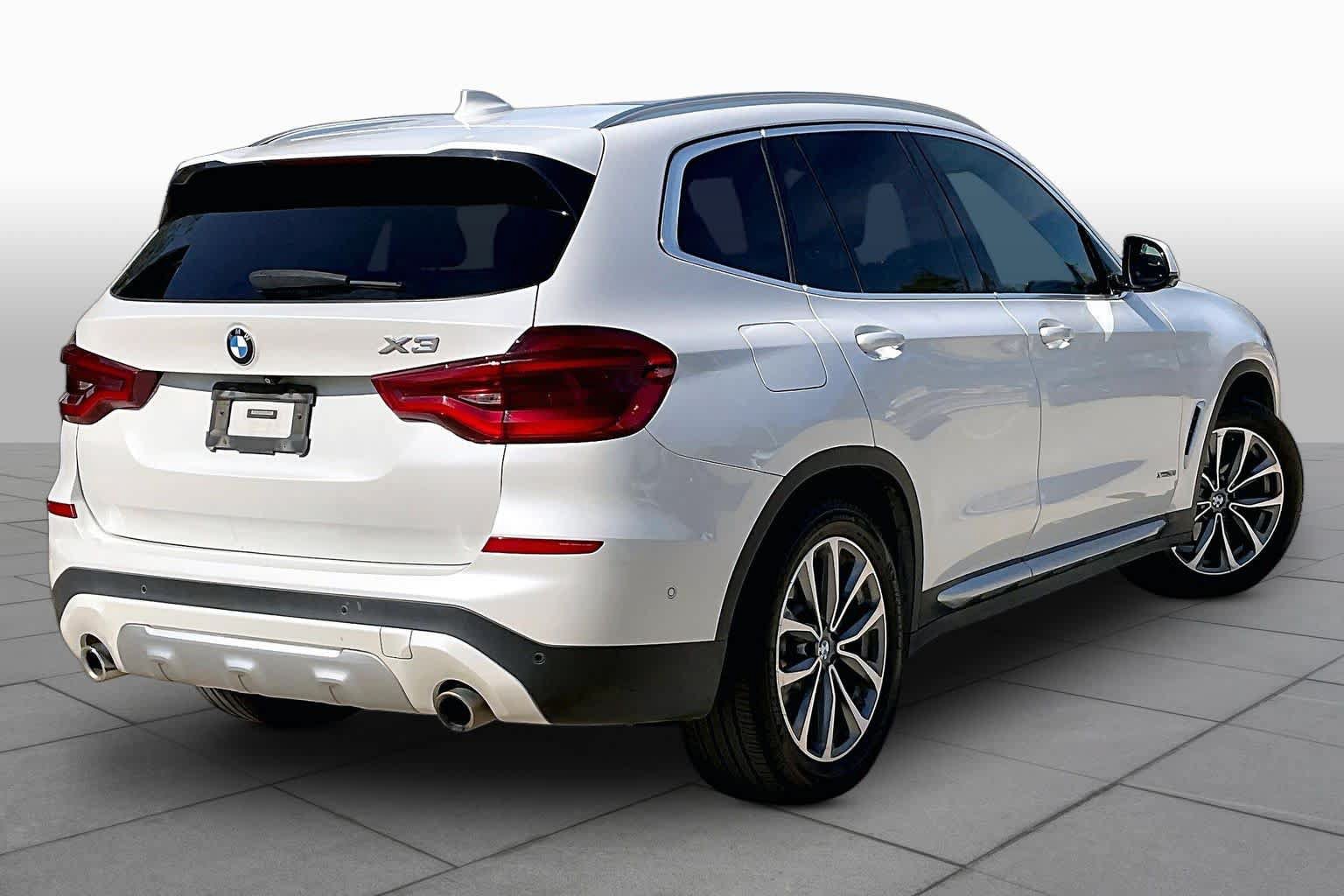 Used 2018 BMW X3 xDrive30i AWD/4WD image 12