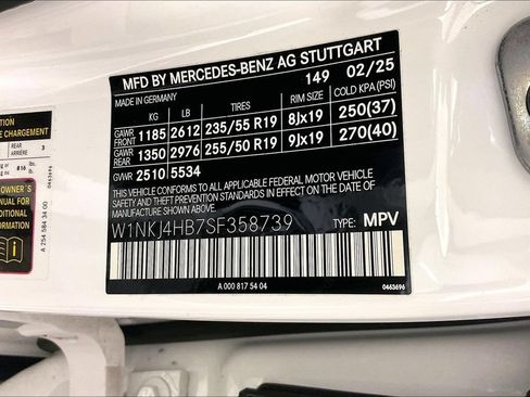 Certified 2025 Mercedes-Benz GLC 300 4MATIC image 26