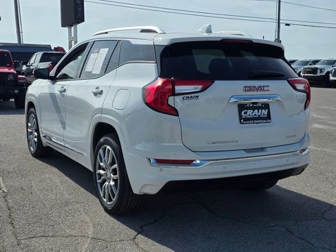 Used 2022 GMC Terrain Denali image 5