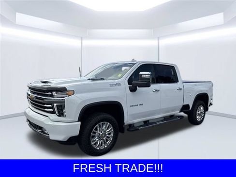 Used 2021 Chevrolet Silverado 3500 High Country w/ Z71 Off-Road Package AWD/4WD image 3