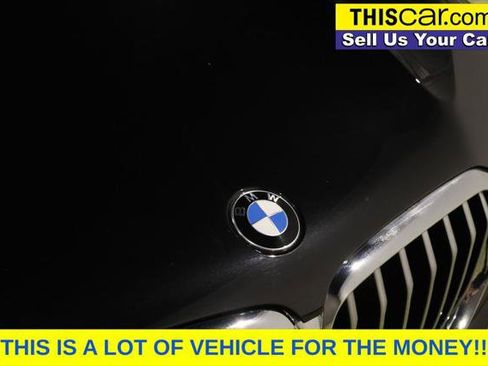 Used 2022 BMW X5 sDrive40i w/ Luxury Seating Package RWD image 11