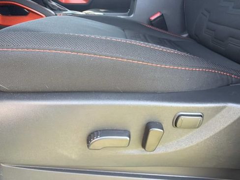 Used 2025 Nissan Frontier Pro-X RWD image 19